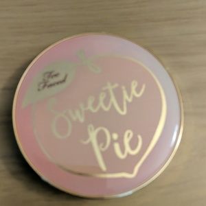 Too Faced Sweetie Pie